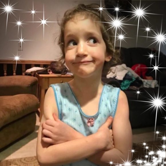 Meet your Posher, Henny - Picture 1 of 1